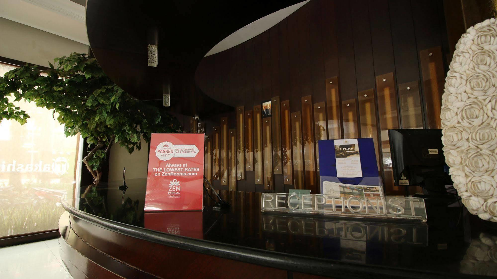 Zen Rooms Grand Hotel Lembang Extérieur photo
